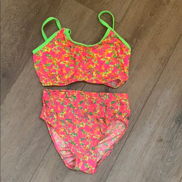 Two Piece (girls 10) Swimsuit - Picture 1 of 6